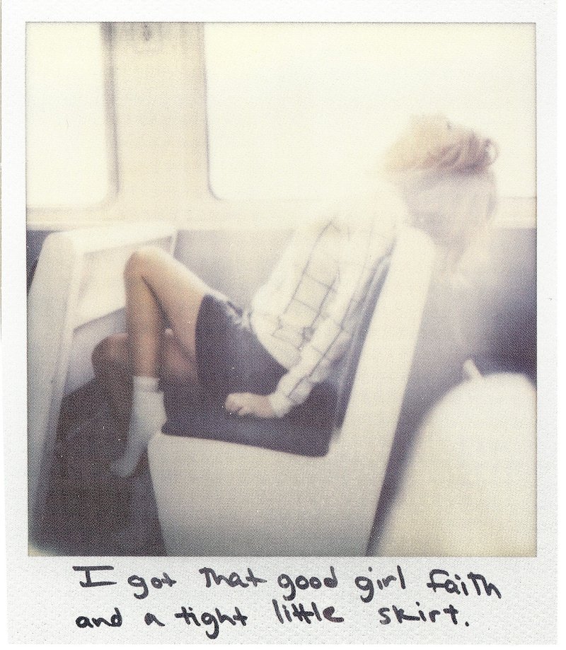 Taylor Swift — Polaroids — photo 27