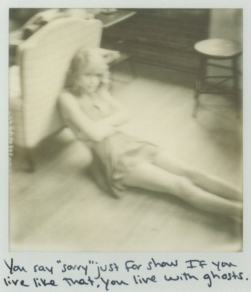 Taylor Swift — Polaroids — photo 57
