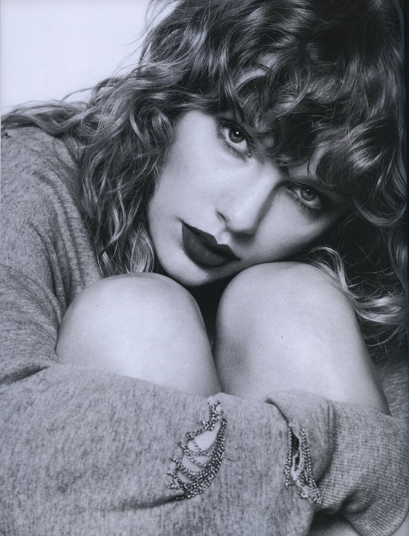 Taylor Swift — reputation volume 1 — photo 37