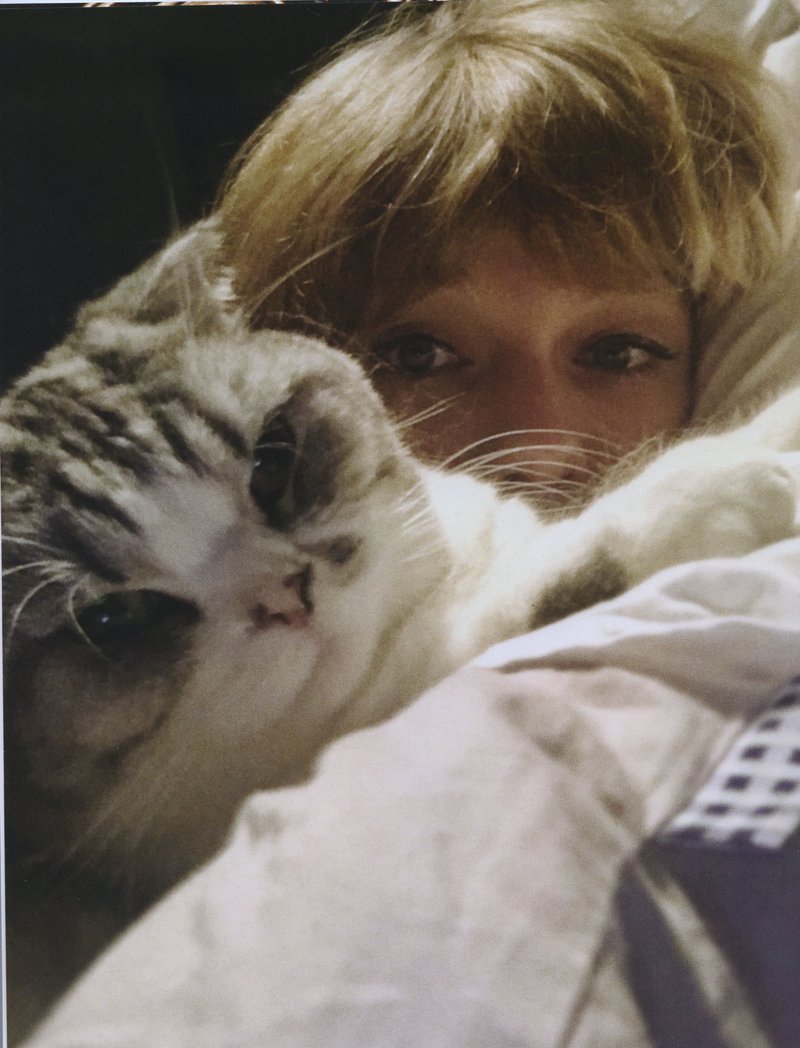 Taylor Swift — reputation volume 2 — photo 7