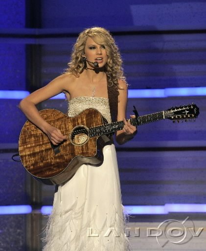 Taylor Swift — 42nd Academy of Country Music Awards — photo 130