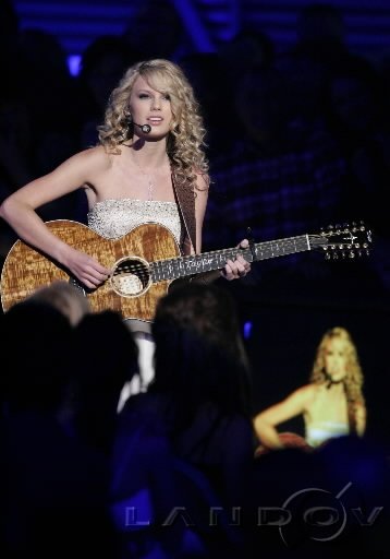 Taylor Swift — 42nd Academy of Country Music Awards — photo 131