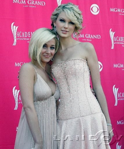 Taylor Swift — 42nd Academy of Country Music Awards — photo 135