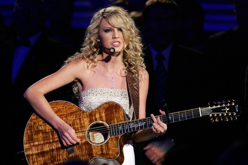 Taylor Swift — 42nd Academy of Country Music Awards — photo 148
