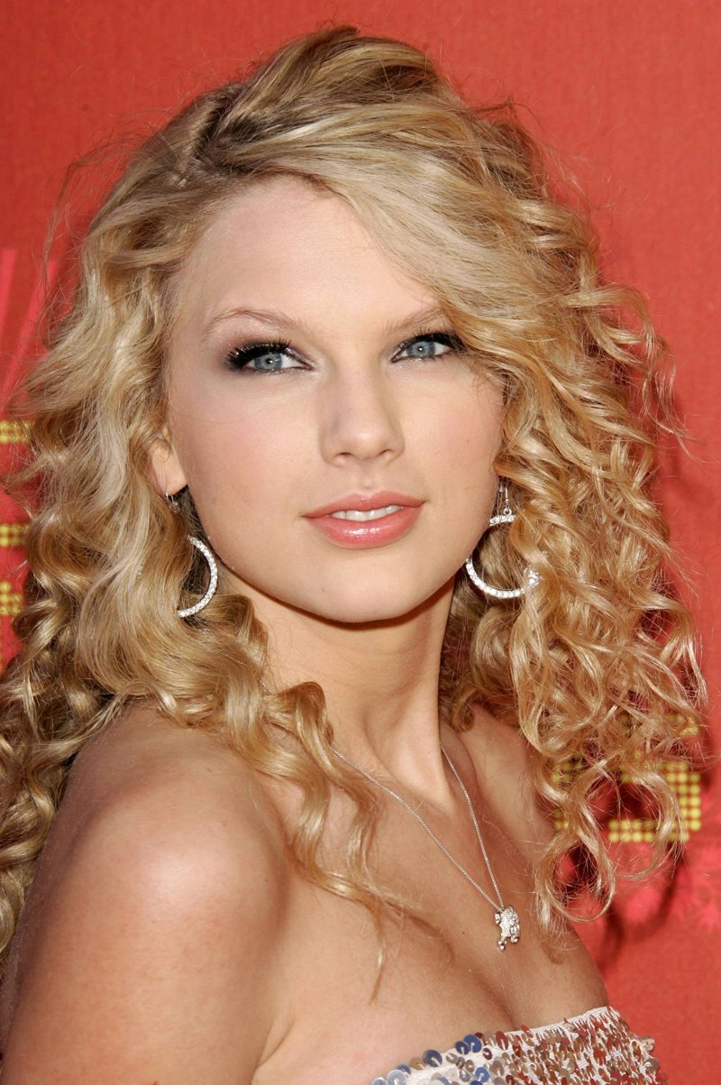 Taylor Swift — 2007 CMT Music Awards — photo 26