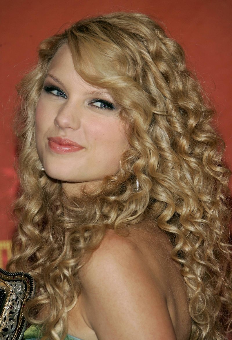 Taylor Swift — 2007 CMT Music Awards — photo 64