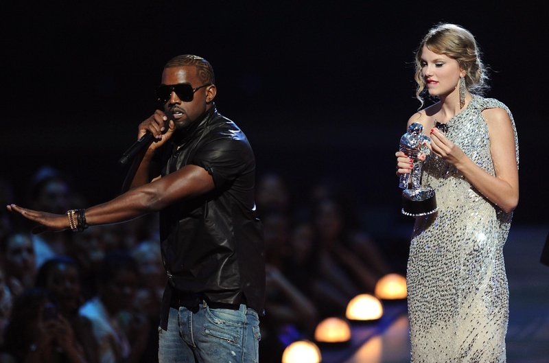 Taylor Swift — 2009 MTV Video Music Awards — photo 24