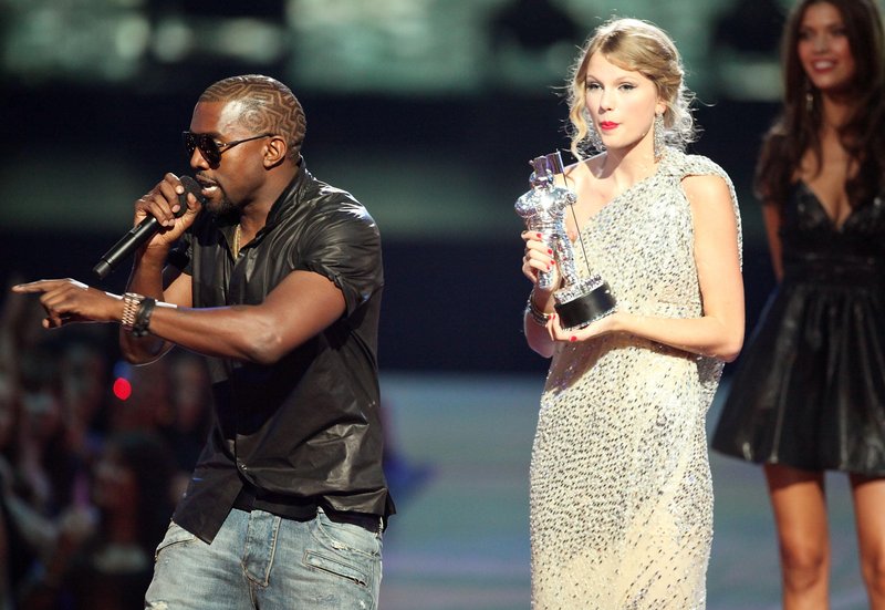 Taylor Swift — 2009 MTV Video Music Awards — photo 41