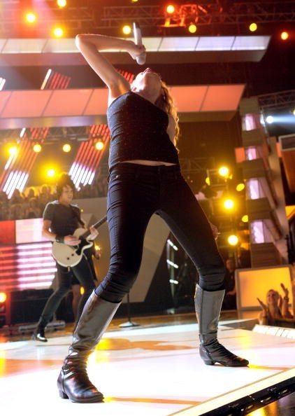 Taylor Swift at 45th Academy of Country Music Awards — photo 51