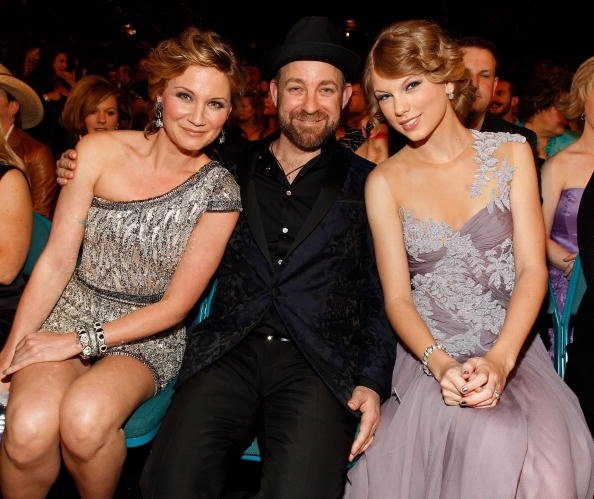 Taylor Swift at 45th Academy of Country Music Awards — photo 92