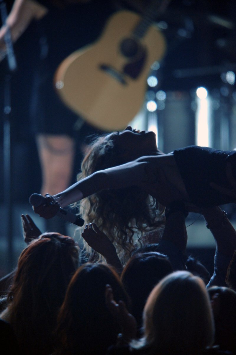 Taylor Swift at 45th Academy of Country Music Awards — photo 108