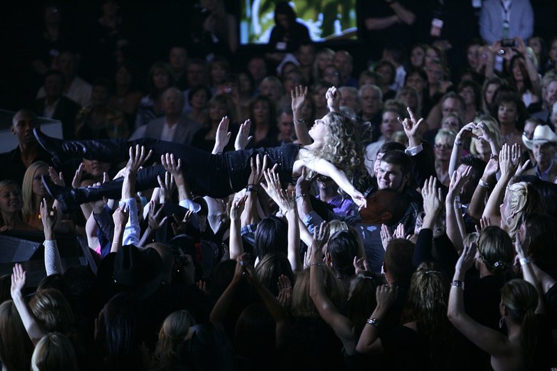 Taylor Swift at 45th Academy of Country Music Awards — photo 125