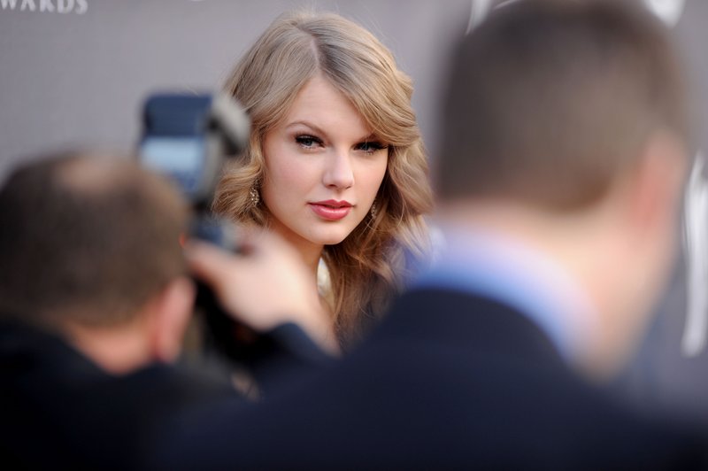 Taylor Swift at 46th Annual Academy Of Country Music Awards — photo 40