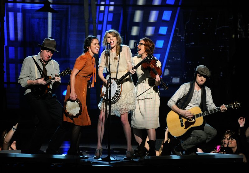 Taylor Swift at 46th Annual Academy Of Country Music Awards — photo 43