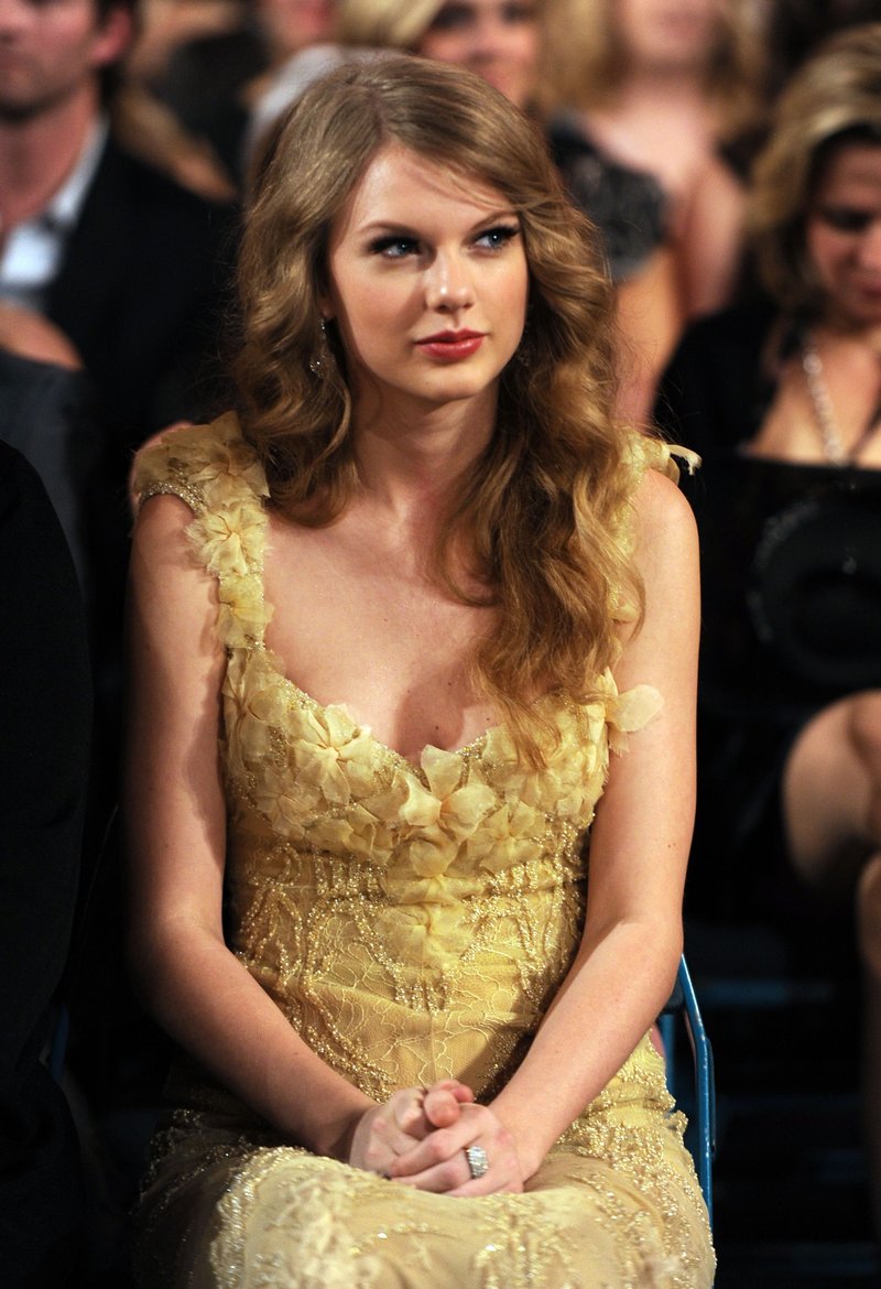 Taylor Swift at 46th Annual Academy Of Country Music Awards — photo 67