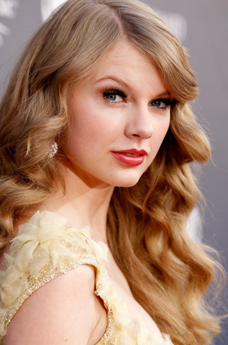 Taylor Swift at 46th Annual Academy Of Country Music Awards — photo 70