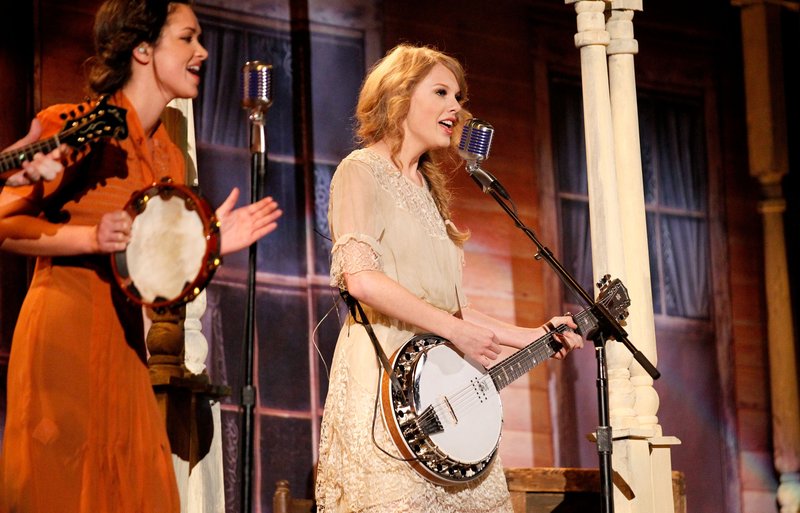 Taylor Swift at 46th Annual Academy Of Country Music Awards — photo 75