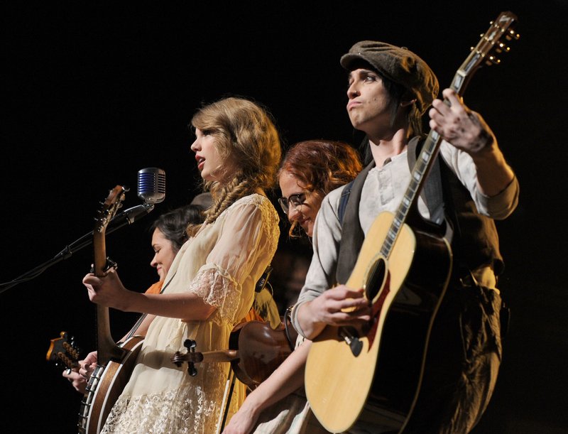 Taylor Swift at 46th Annual Academy Of Country Music Awards — photo 98