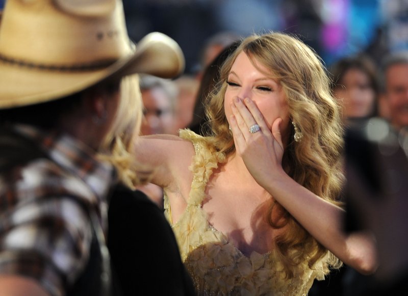 Taylor Swift at 46th Annual Academy Of Country Music Awards — photo 121