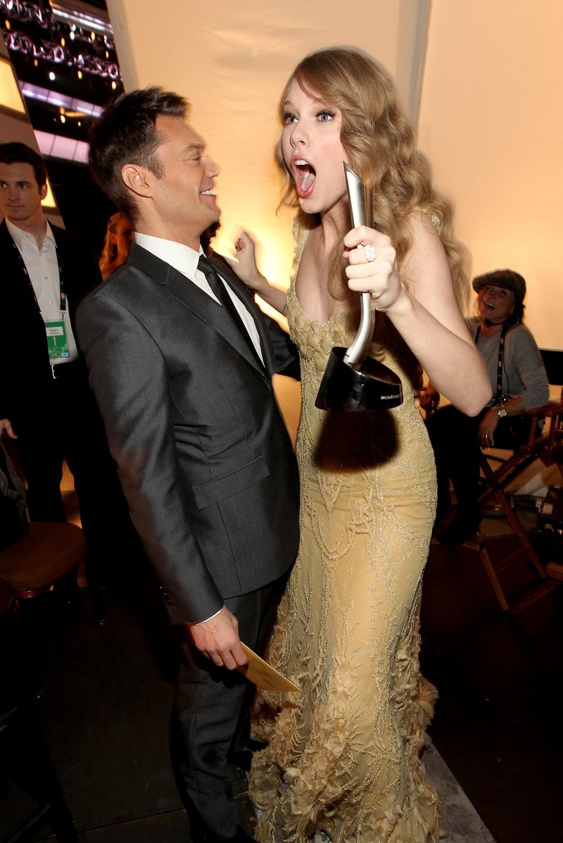 Taylor Swift at 46th Annual Academy Of Country Music Awards — photo 137