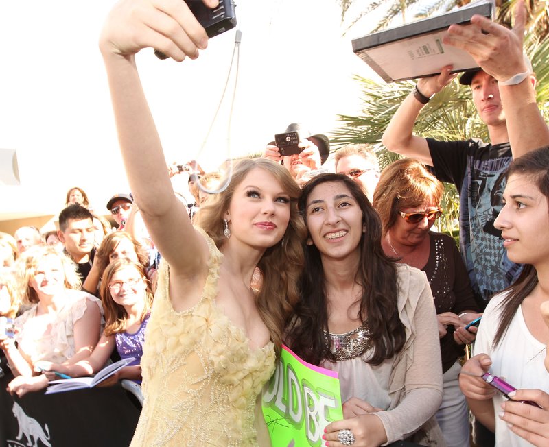 Taylor Swift at 46th Annual Academy Of Country Music Awards — photo 154