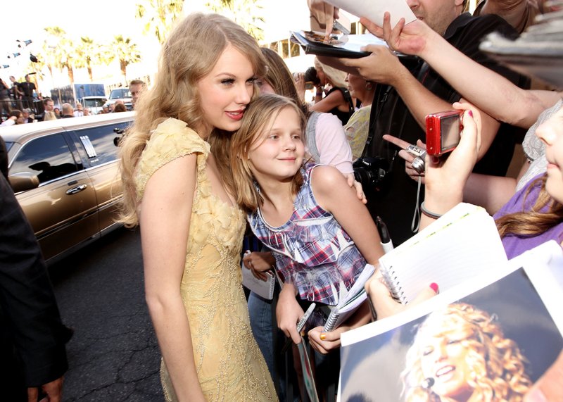 Taylor Swift at 46th Annual Academy Of Country Music Awards — photo 163