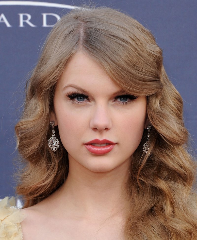 Taylor Swift at 46th Annual Academy Of Country Music Awards — photo 164