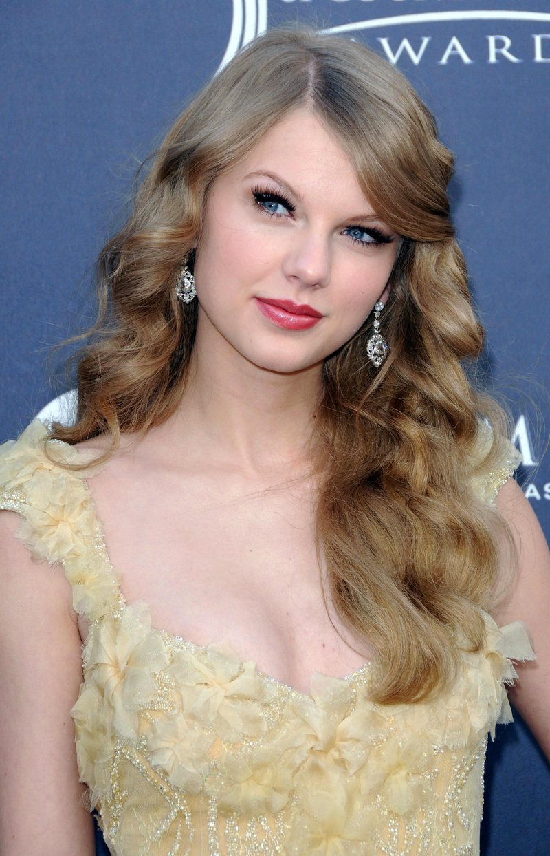 Taylor Swift at 46th Annual Academy Of Country Music Awards — photo 188