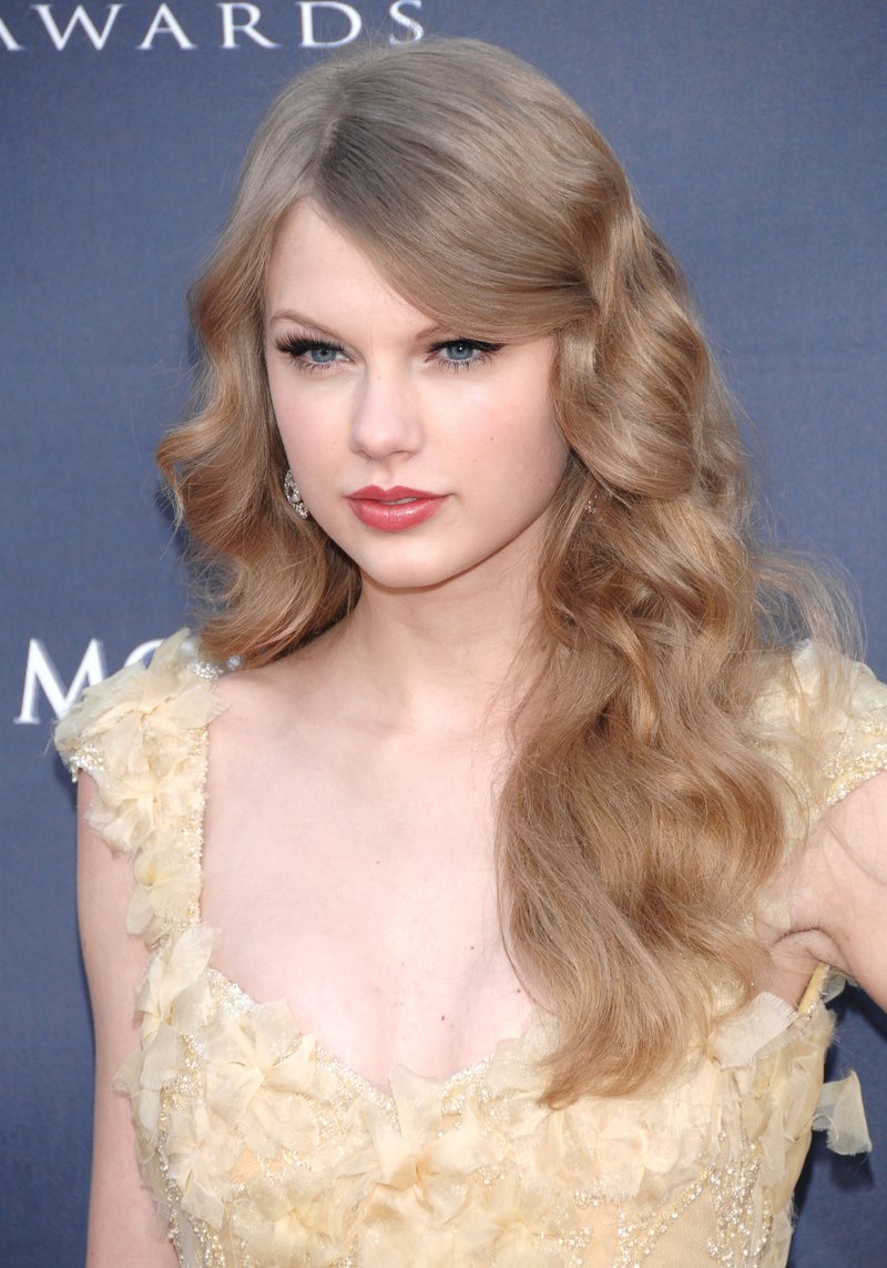 Taylor Swift at 46th Annual Academy Of Country Music Awards — photo 194