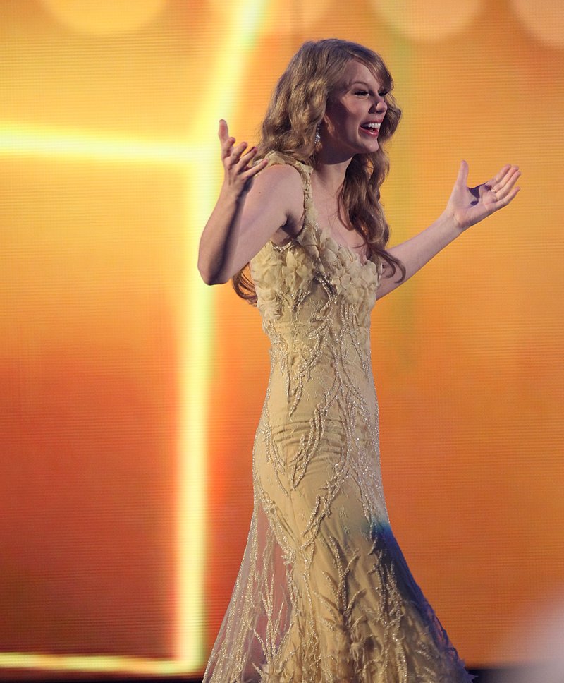 Taylor Swift at 46th Annual Academy Of Country Music Awards — photo 246