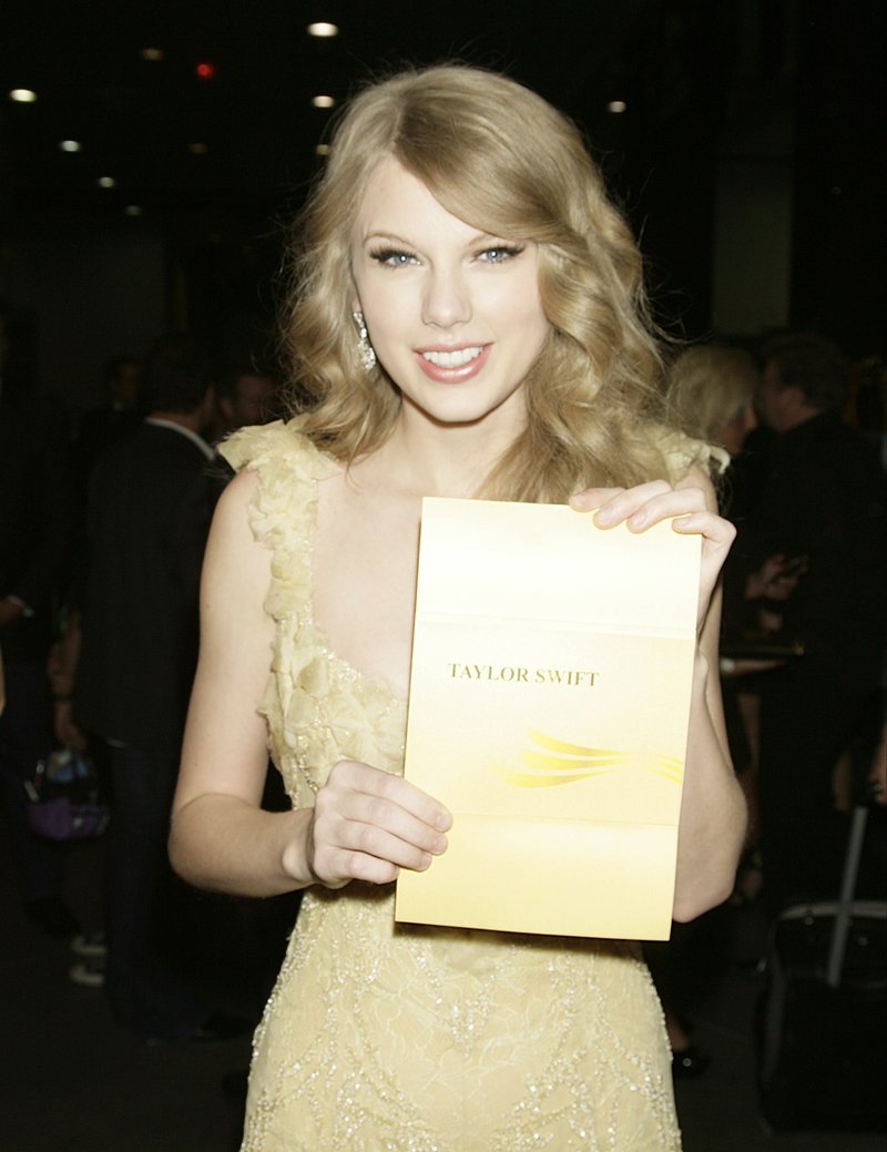 Taylor Swift at 46th Annual Academy Of Country Music Awards — photo 248