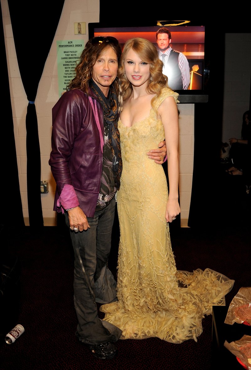 Taylor Swift at 46th Annual Academy Of Country Music Awards — photo 316