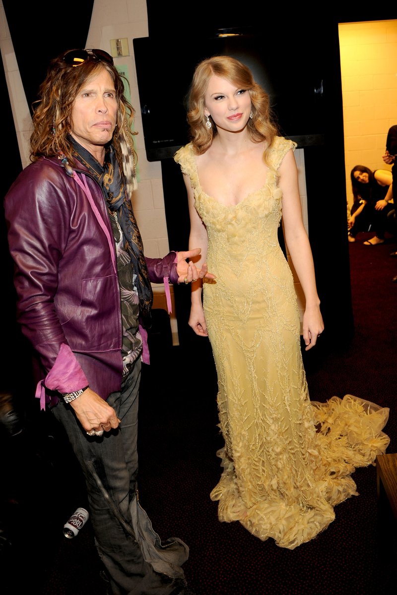 Taylor Swift at 46th Annual Academy Of Country Music Awards — photo 329