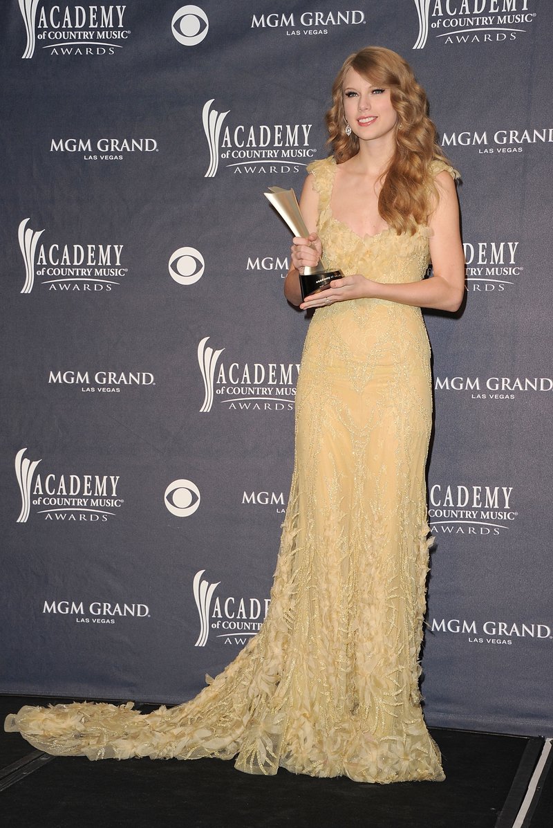 Taylor Swift at 46th Annual Academy Of Country Music Awards — photo 356