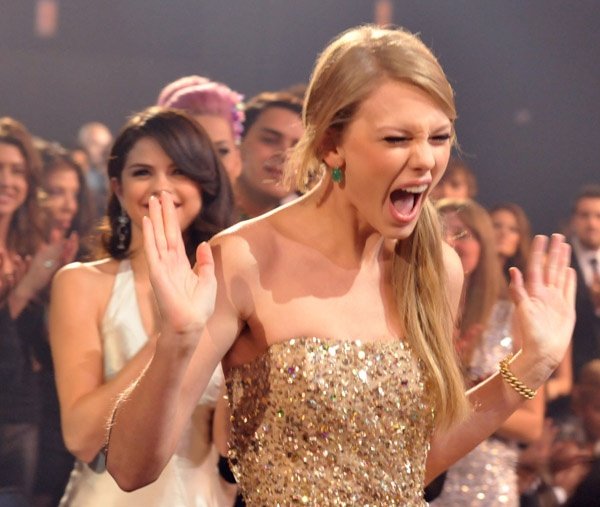 Taylor Swift at 2011 American Music Awards — photo 345