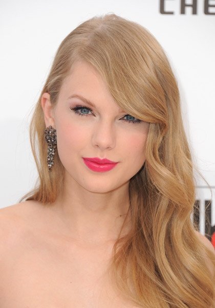 Taylor Swift at 2011 Billboard Music Awards — photo 52