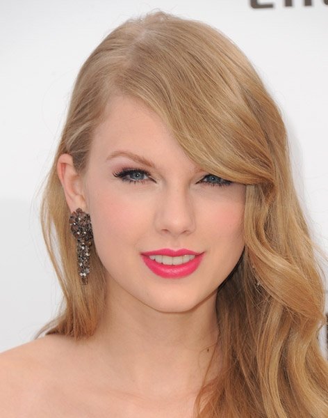 Taylor Swift at 2011 Billboard Music Awards — photo 98