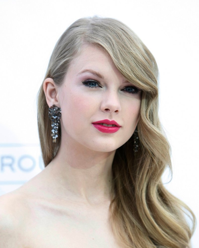 Taylor Swift at 2011 Billboard Music Awards — photo 153