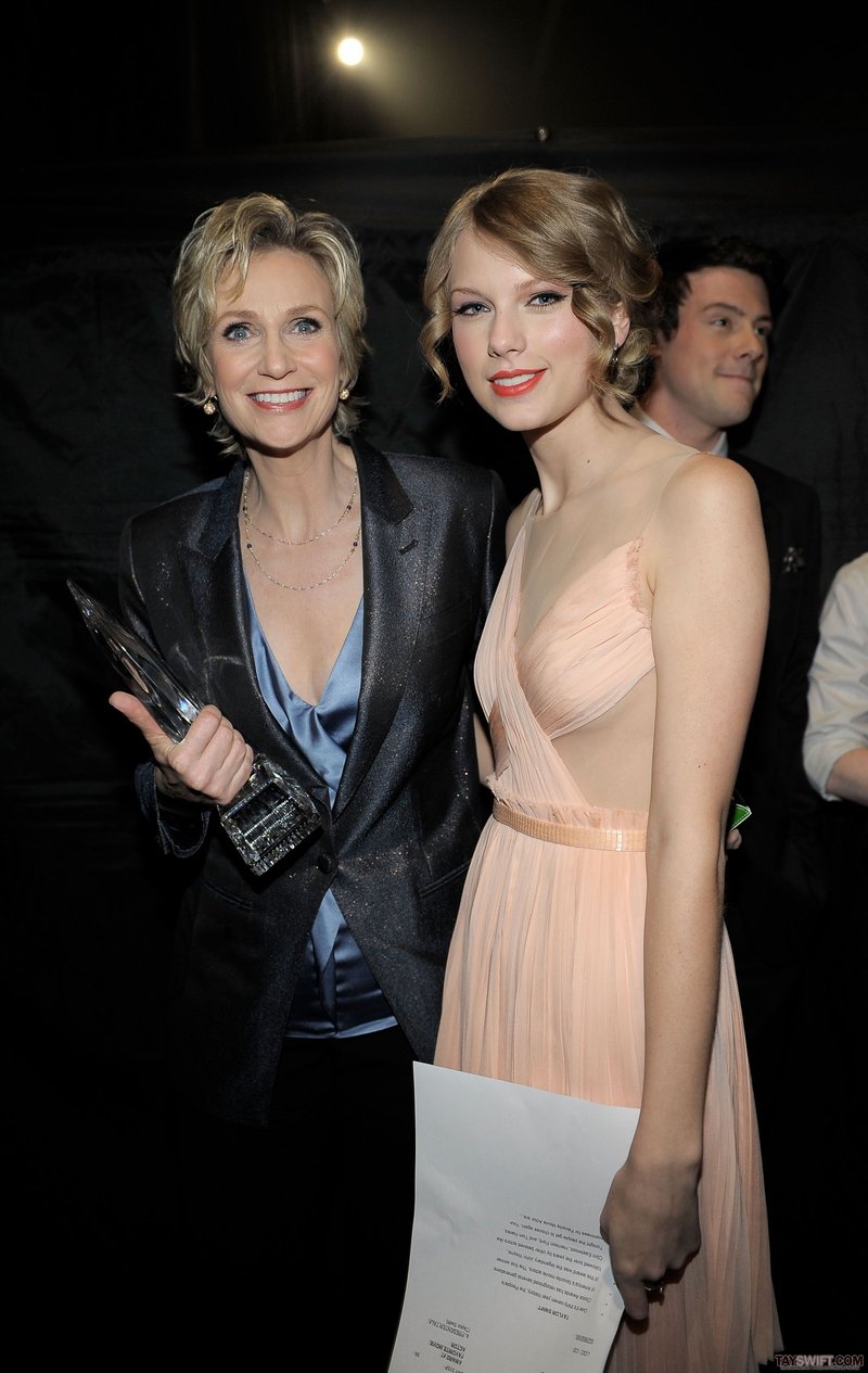 Taylor Swift at 2011 People's Choice Awards — photo 65