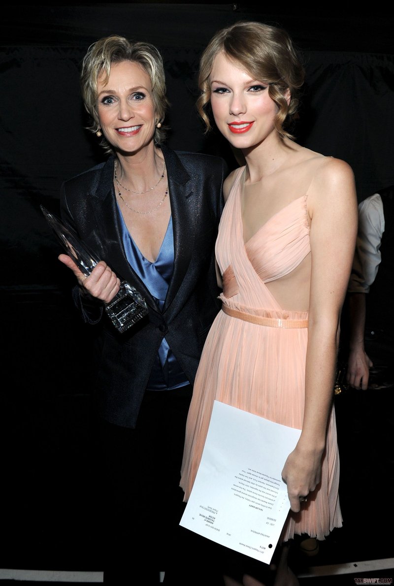 Taylor Swift at 2011 People's Choice Awards — photo 112