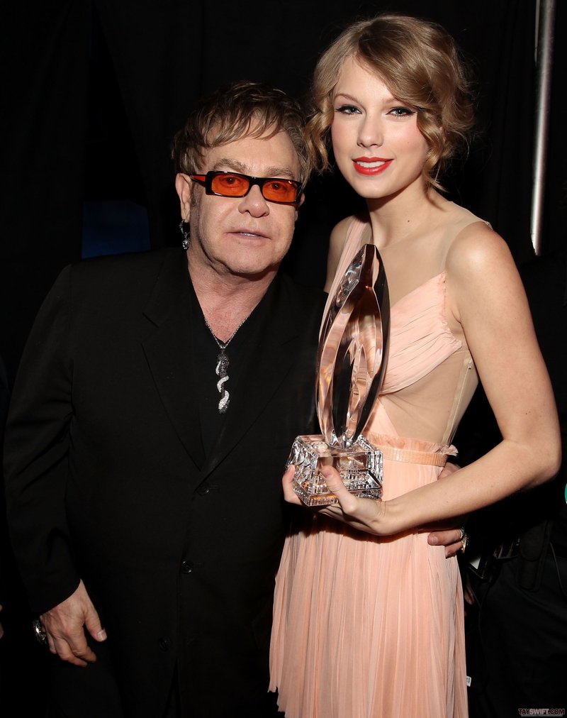 Taylor Swift at 2011 People's Choice Awards — photo 125