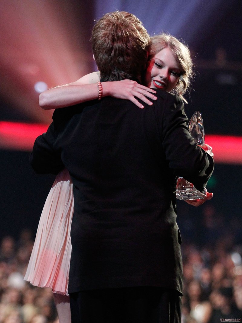 Taylor Swift at 2011 People's Choice Awards — photo 188