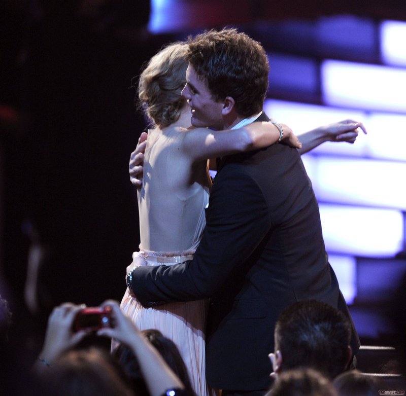Taylor Swift at 2011 People's Choice Awards — photo 191