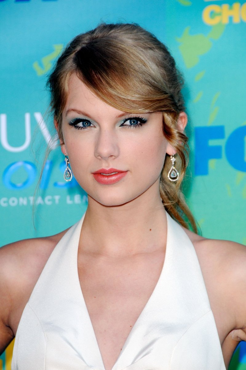 Taylor Swift at 2011 Teen Choice Awards — photo 64