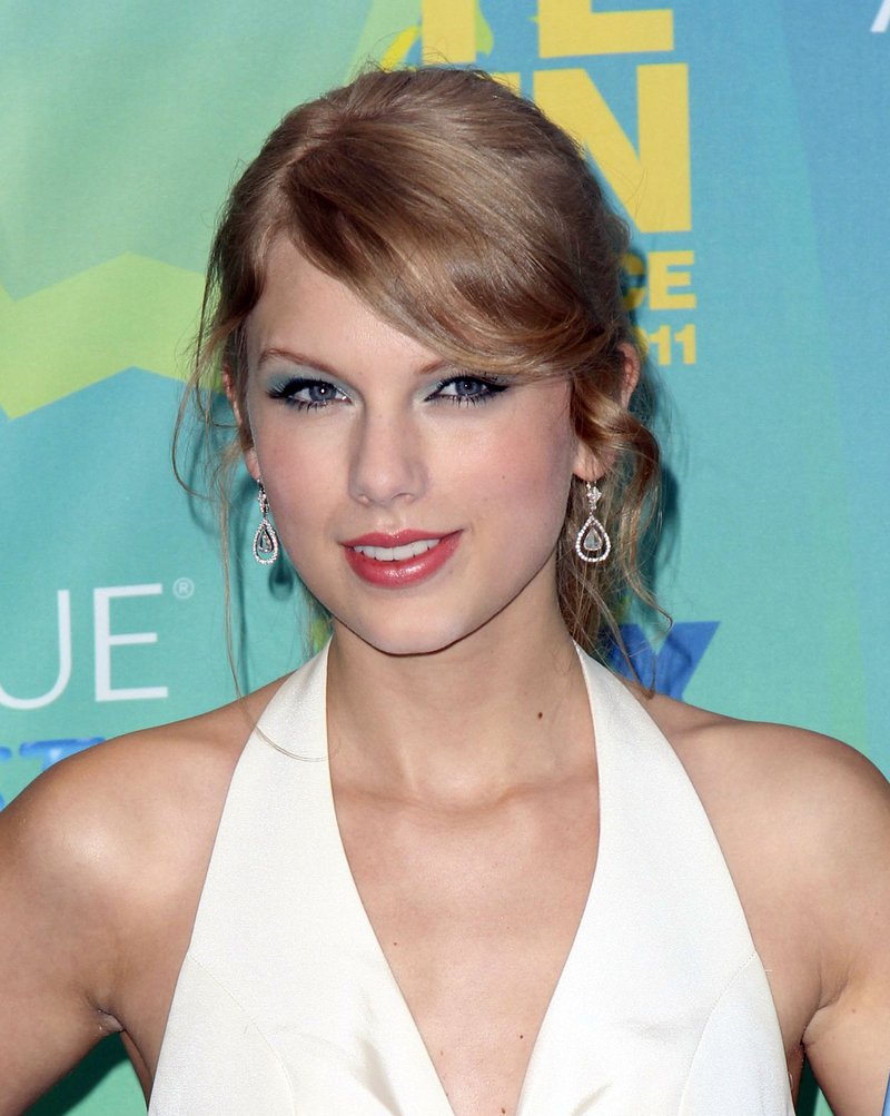 Taylor Swift at 2011 Teen Choice Awards — photo 112