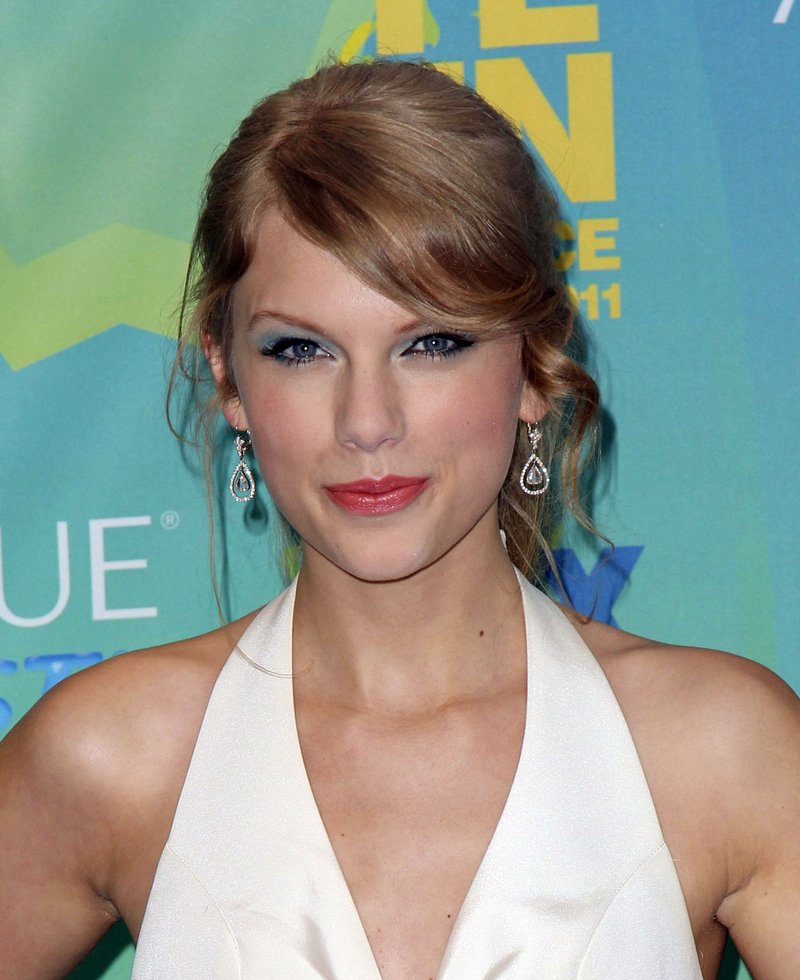Taylor Swift at 2011 Teen Choice Awards — photo 113