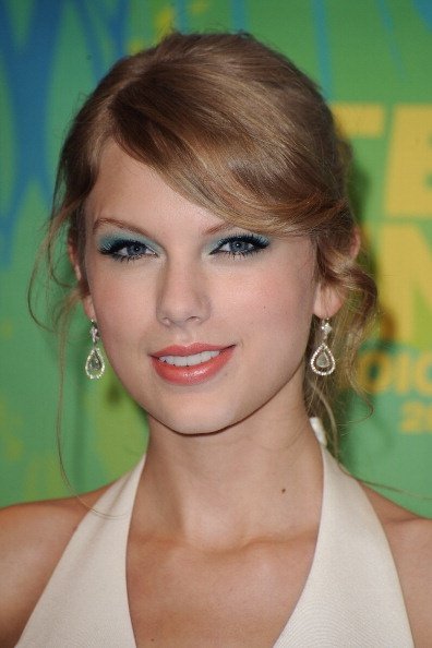 Taylor Swift at 2011 Teen Choice Awards — photo 119