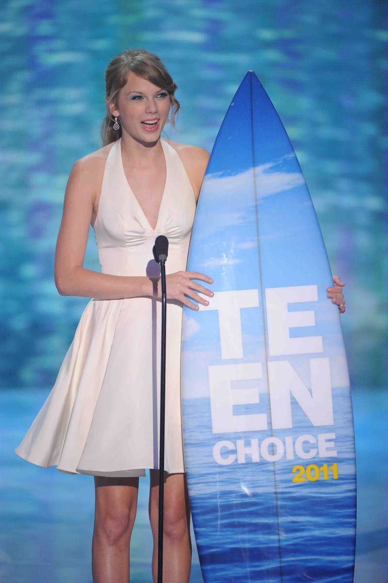Taylor Swift at 2011 Teen Choice Awards — photo 194
