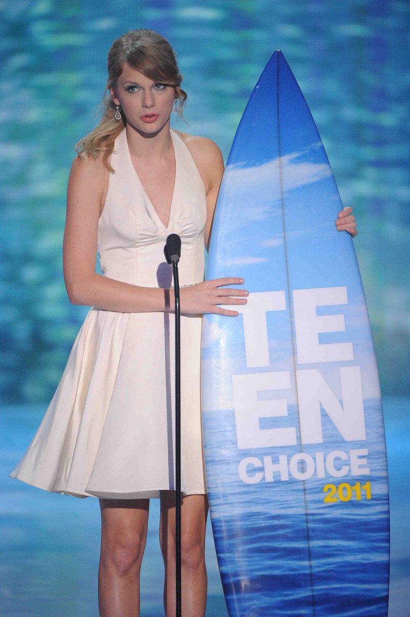 Taylor Swift at 2011 Teen Choice Awards — photo 197