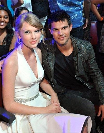 Taylor Swift at 2011 Teen Choice Awards — photo 246